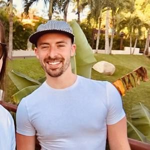 Meet your Posher, Tyler